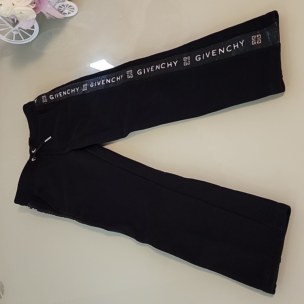 Givenchiy girl cute pants